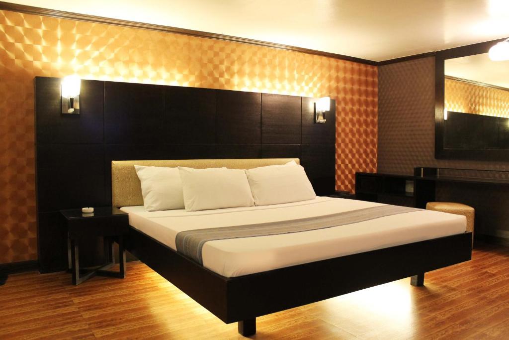 Hotel 2016 Manila Pokoj fotografie
