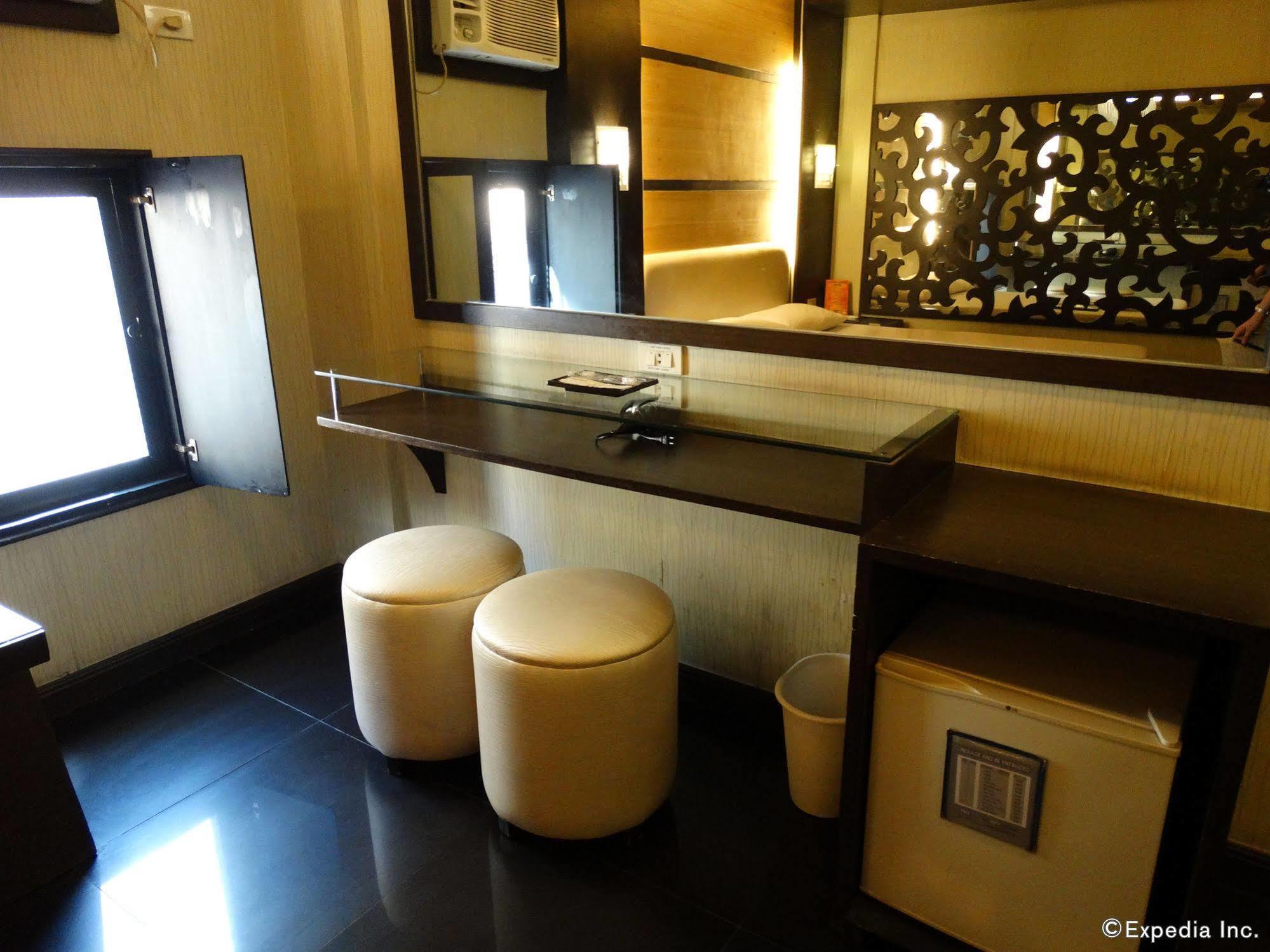 Hotel 2016 Manila Exteriér fotografie